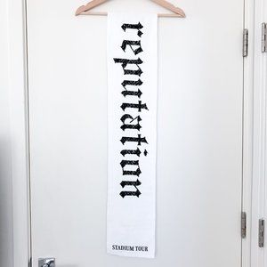 Taylor Swift Reputation Stadium Tour Towel - White